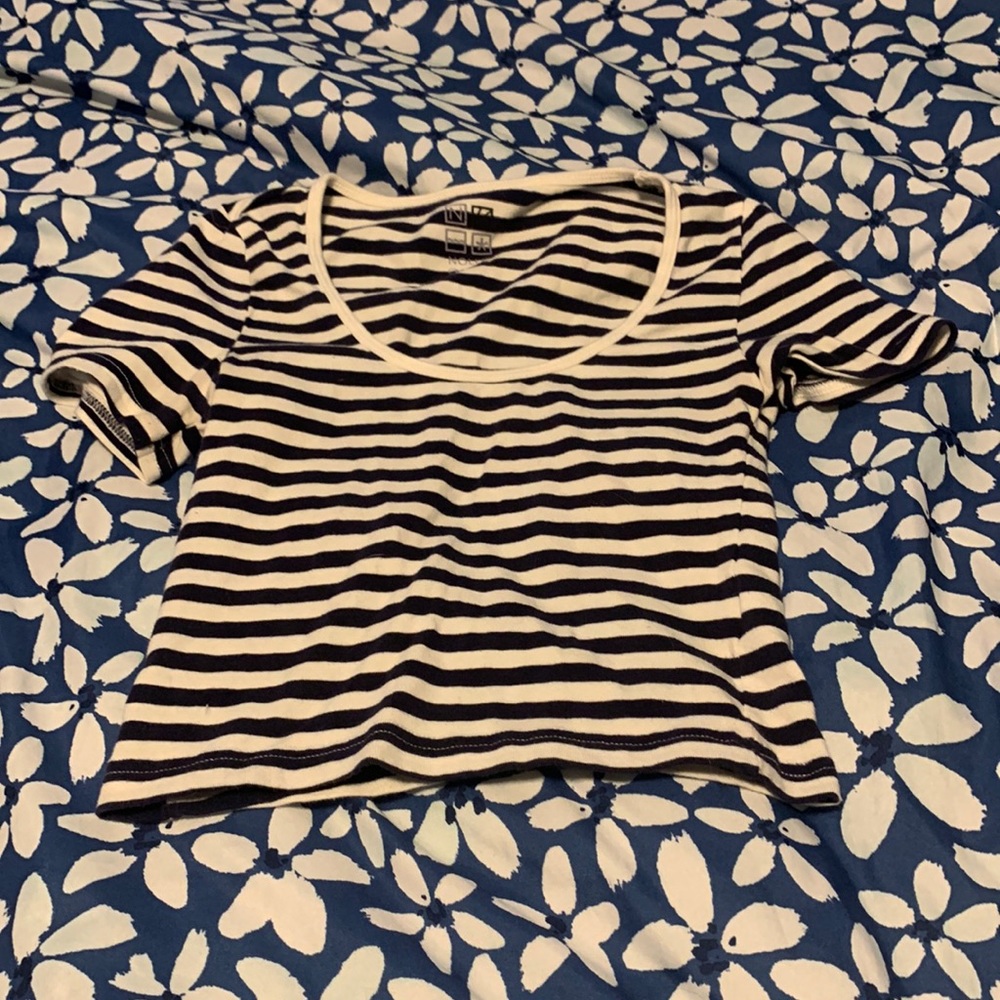 baby tee from nollie